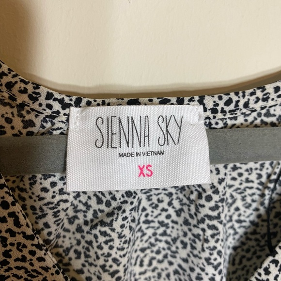 Sienna Sky Blouse - Picture 6 of 6